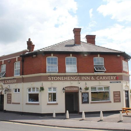 Stonehenge Inn & Shepherd'S Huts Bulford エクステリア 写真