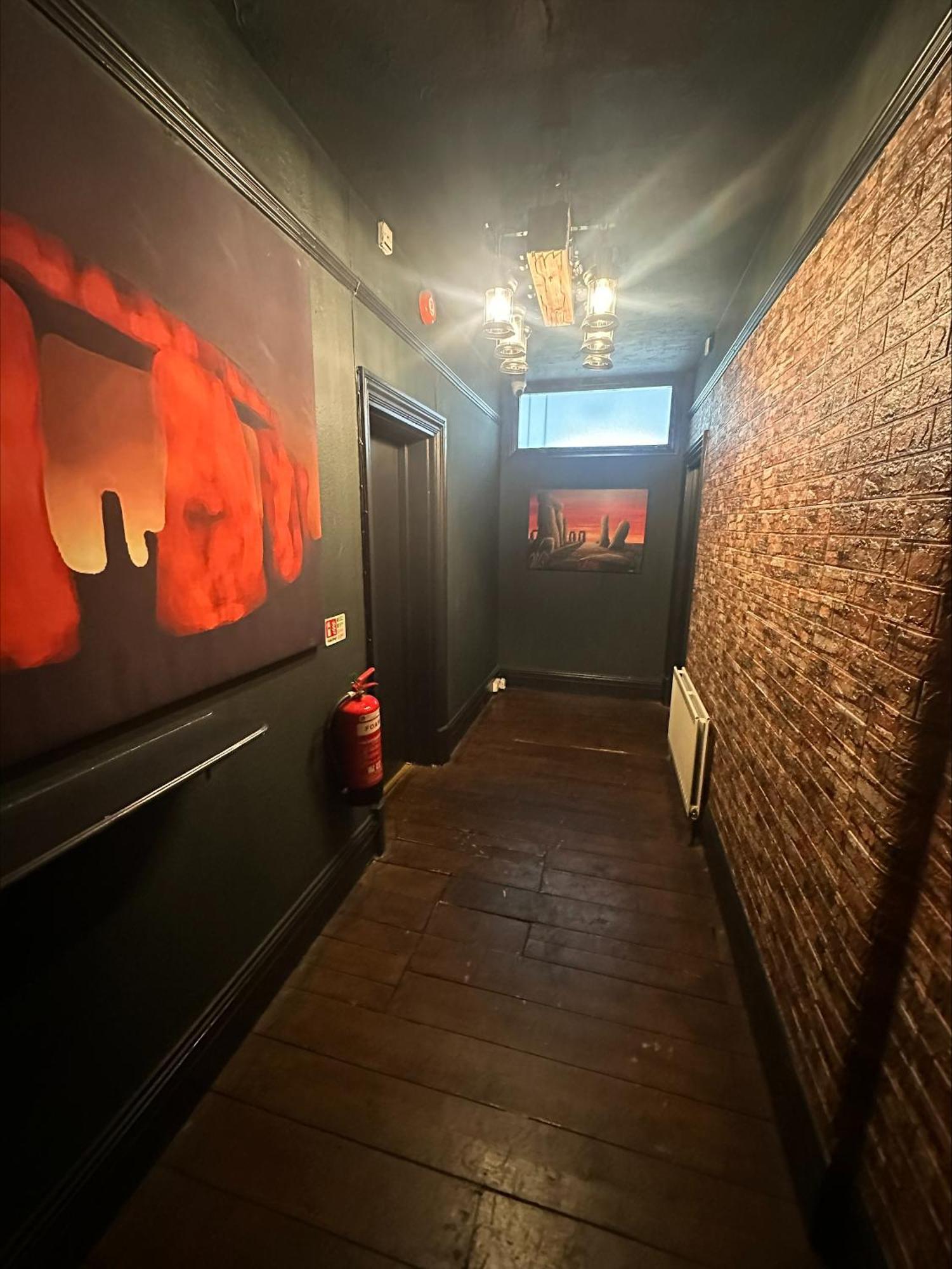 Stonehenge Inn & Shepherd'S Huts Bulford エクステリア 写真