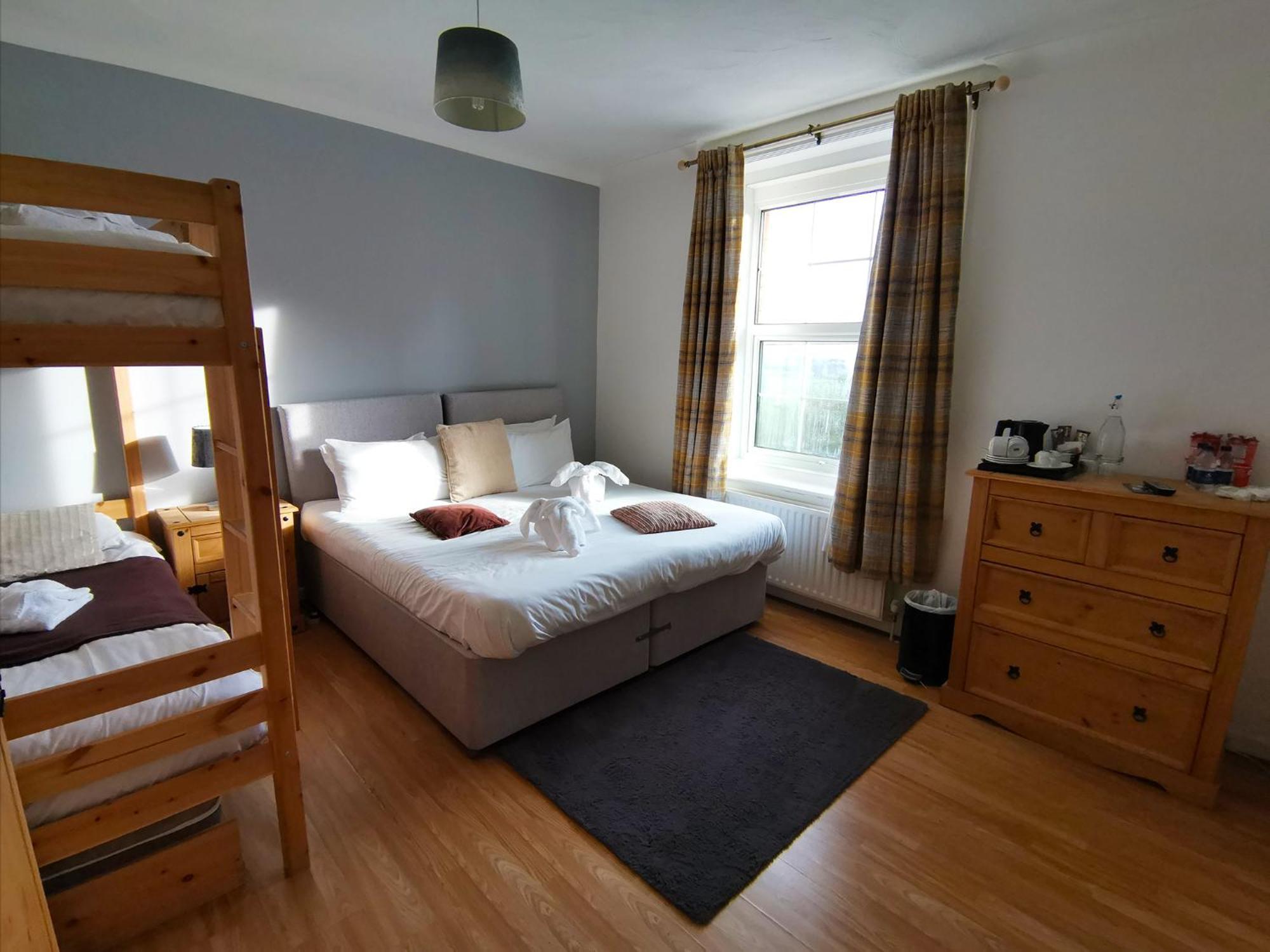 Stonehenge Inn & Shepherd'S Huts Bulford 部屋 写真